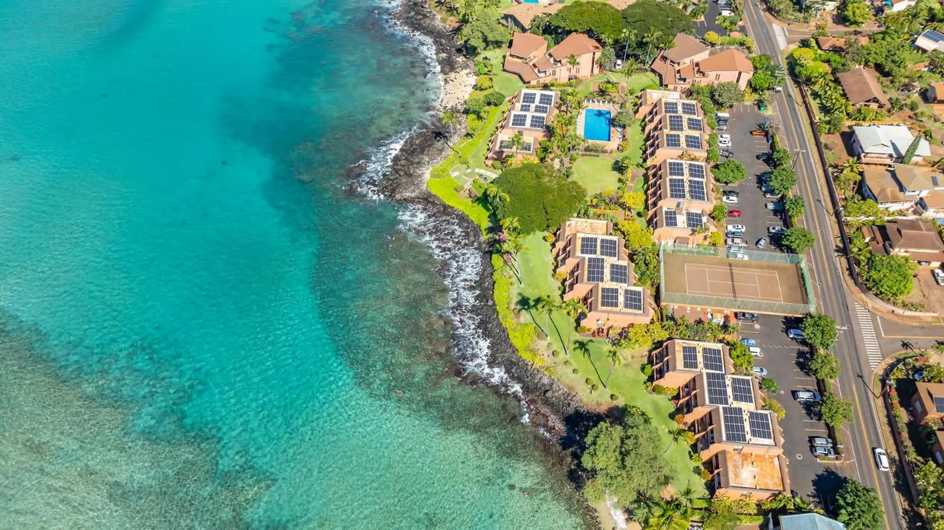 Kuleana Club #404 Oceanfront -1 Bedroom 1 Bathroom - Gated Kahana